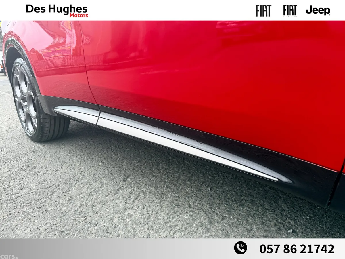 Alfa Romeo Tonale SUV, Petrol Plug-in Hybrid, 2023, Red
