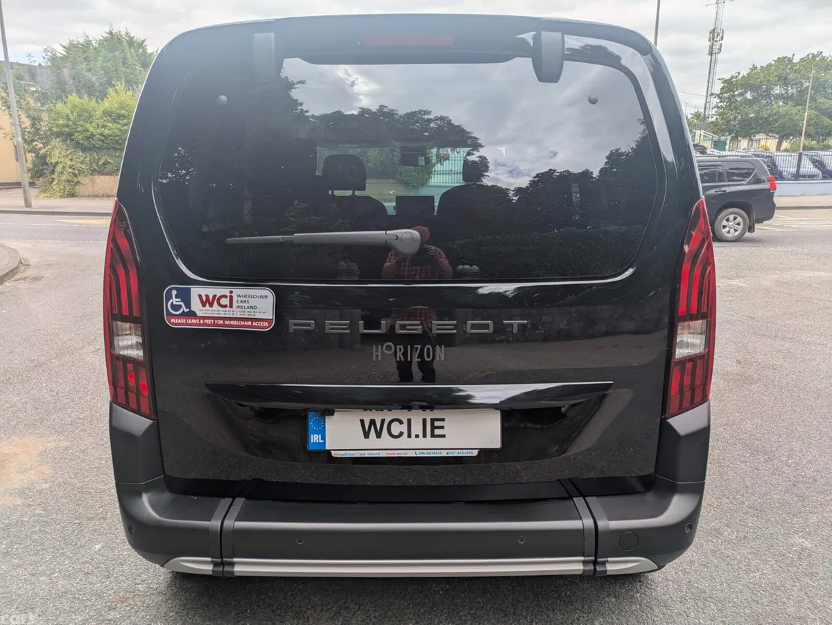 Peugeot Rifter MPV, Diesel, 2026, Black