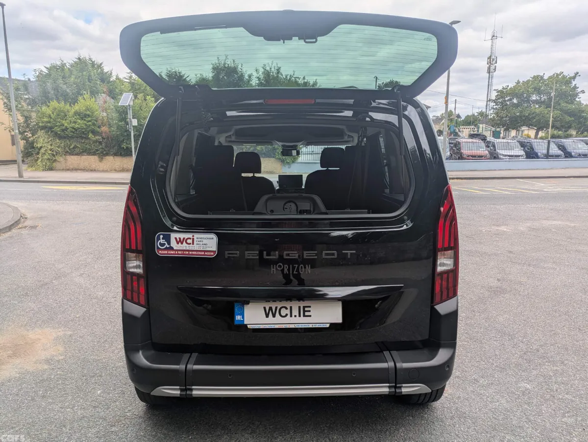Peugeot Rifter MPV, Diesel, 2026, Black