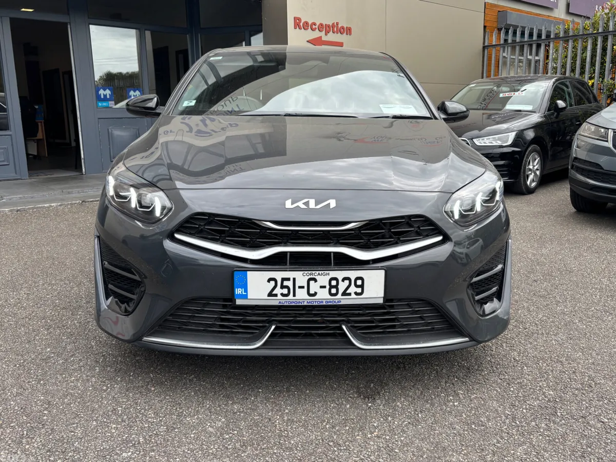 Kia Ceed Hatchback, Petrol, 2025, Grey