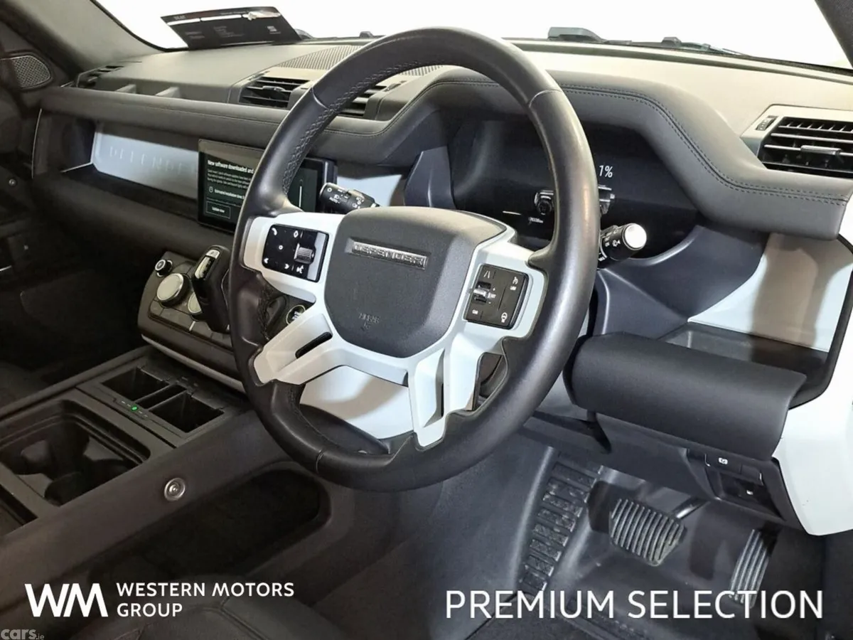 Land Rover Defender SUV, Petrol Plug-in Hybrid, 2023, Black