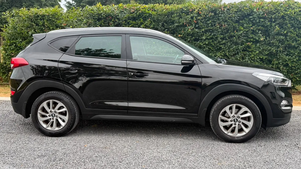 Hyundai Tucson SUV, Diesel, 2016, Black