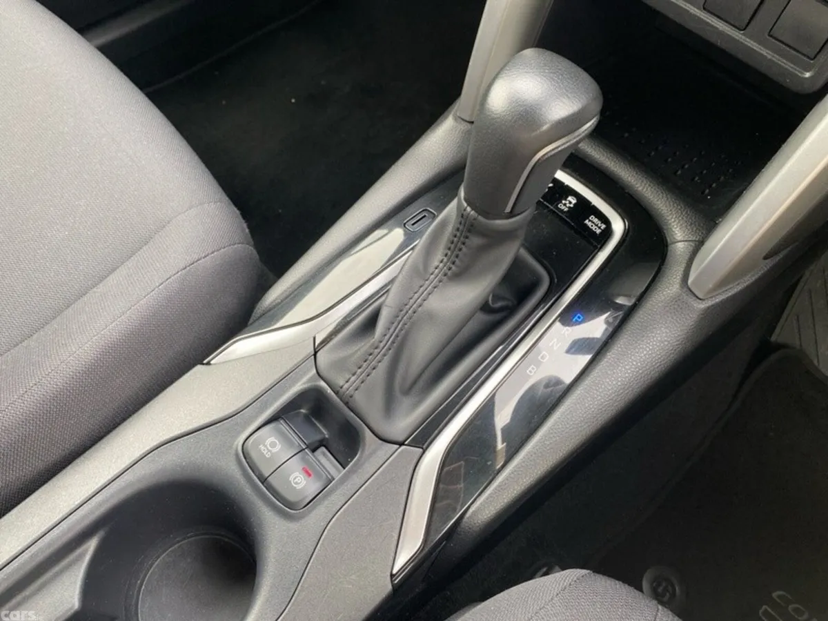 Toyota Corolla Cross Hatchback, Petrol Hybrid, 2024, Grey