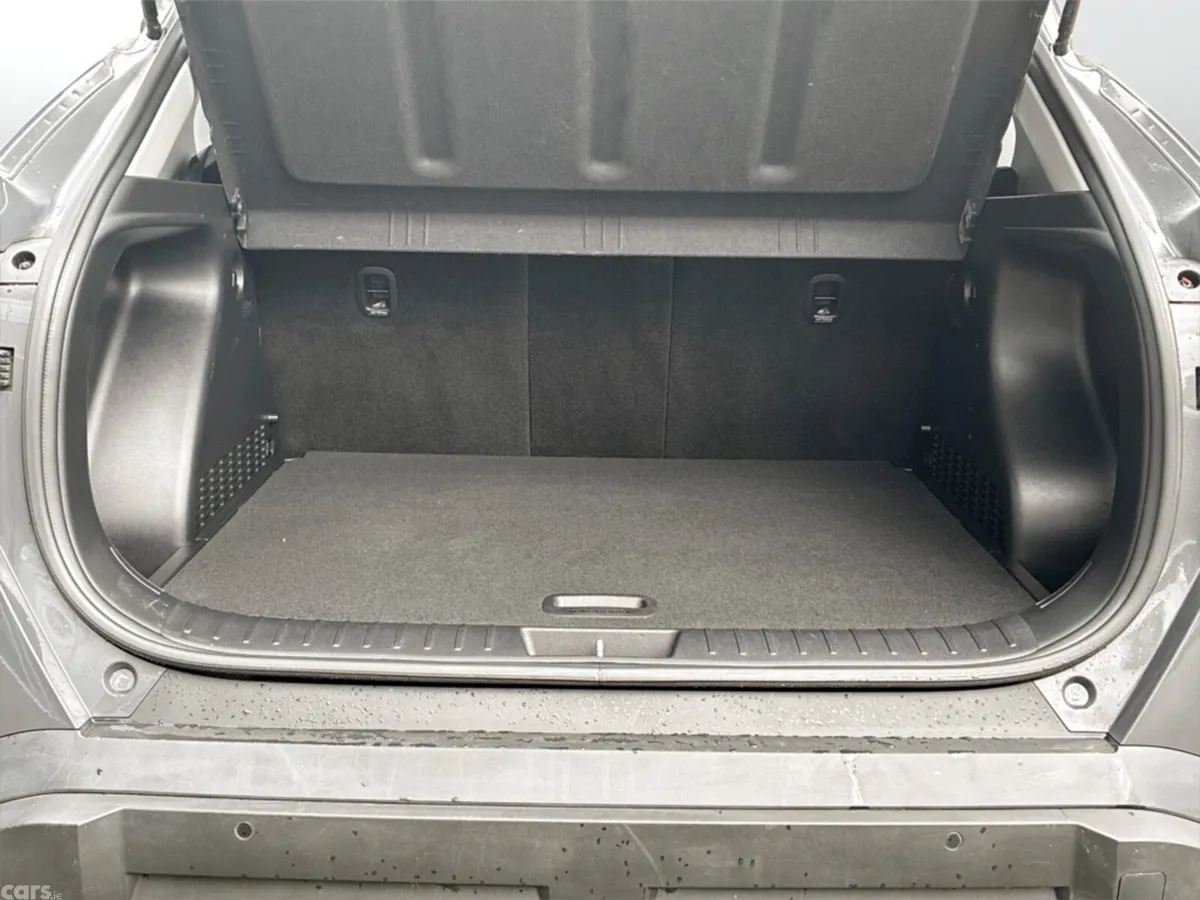 Hyundai KONA MPV, Petrol, 2024, Grey