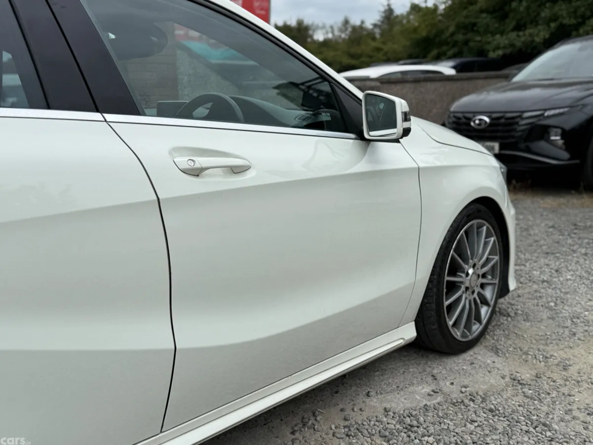 Mercedes-Benz A-Class Hatchback, Petrol, 2013, White