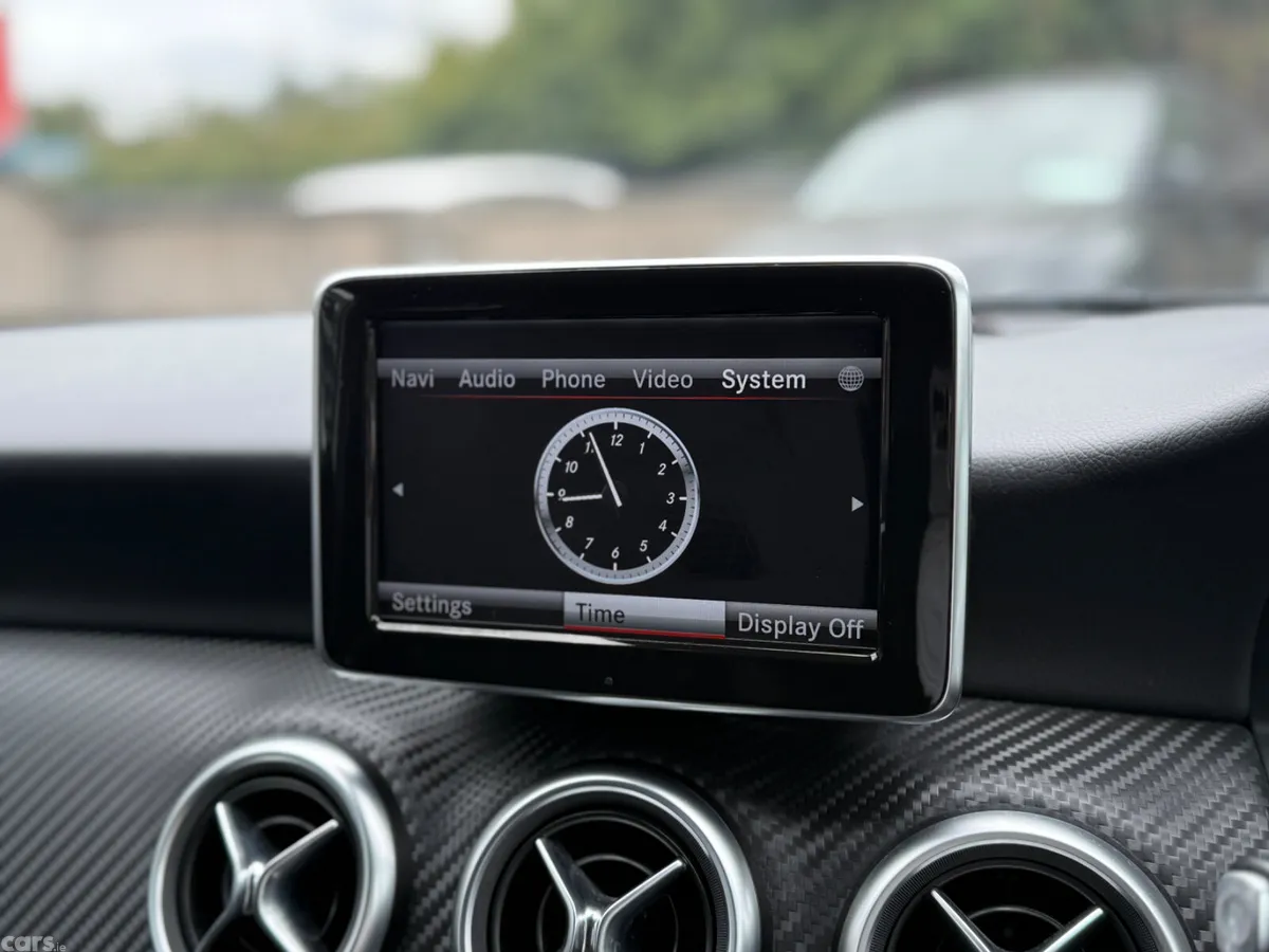 Mercedes-Benz A-Class Hatchback, Petrol, 2013, White