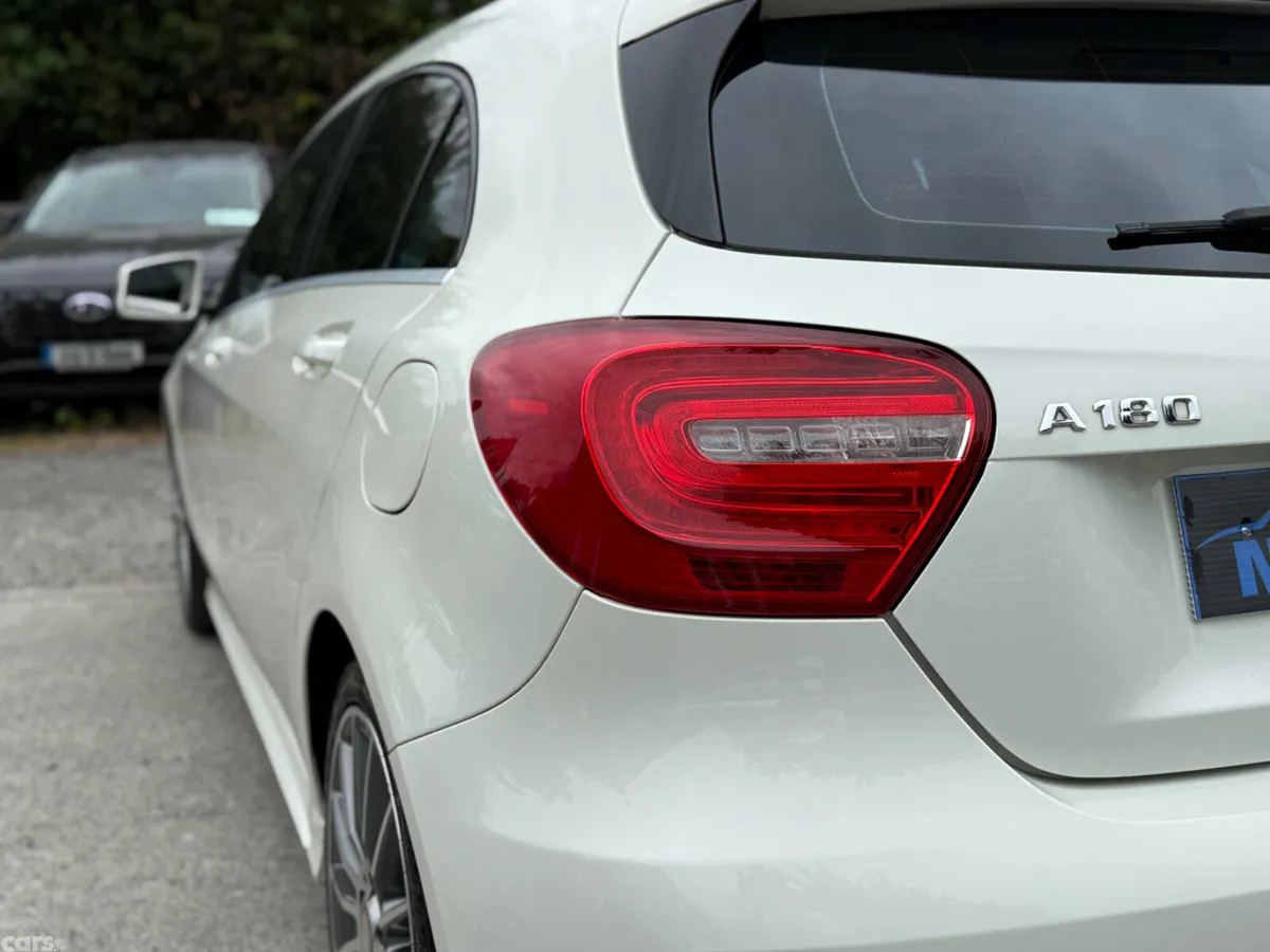Mercedes-Benz A-Class Hatchback, Petrol, 2013, White
