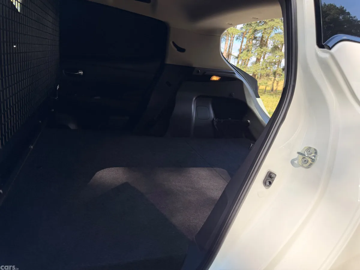 Nissan Leaf Hatchback, Electric, 2022, White