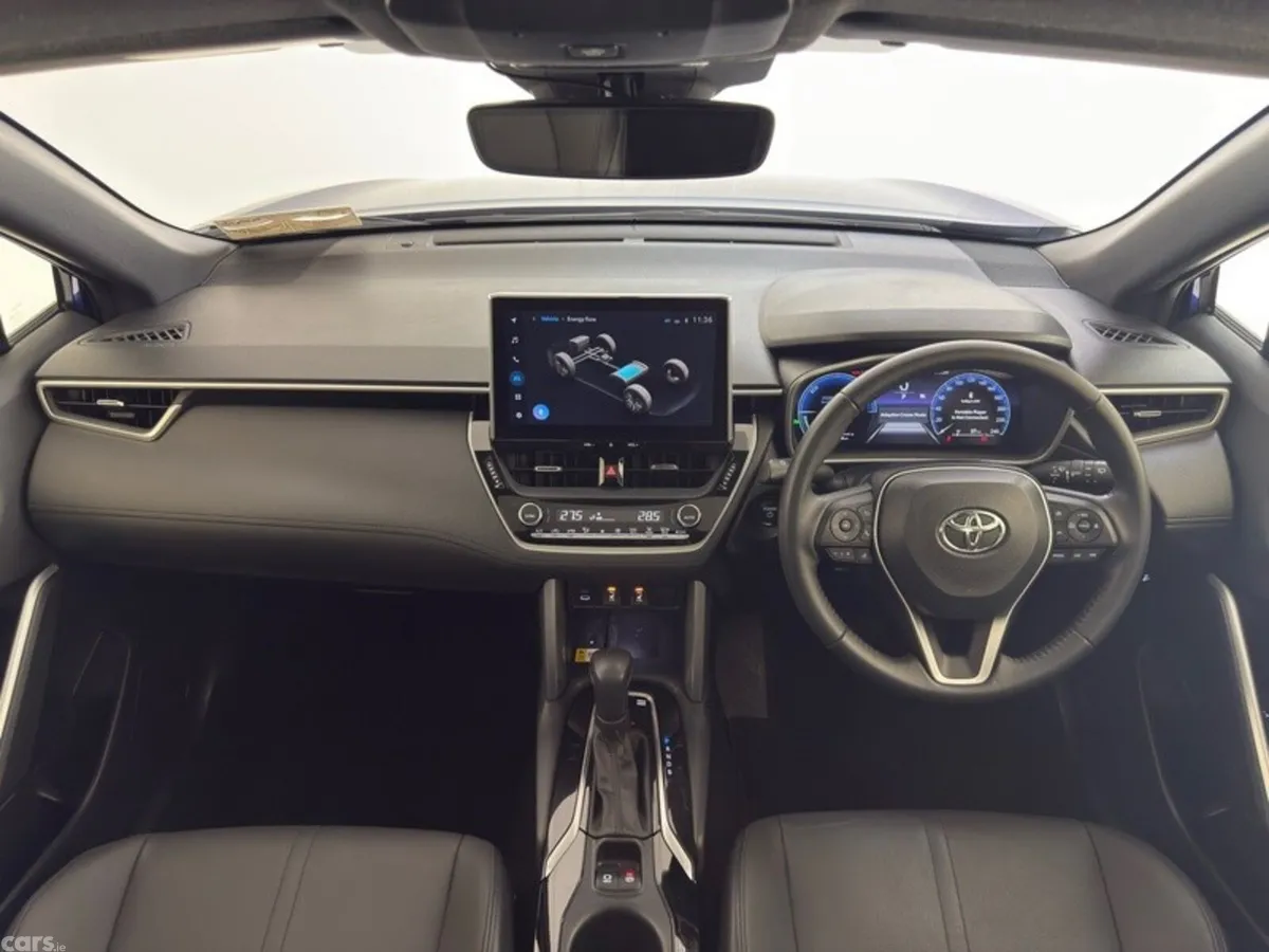 Toyota Corolla Cross SUV, Petrol Hybrid, 2024, Blue
