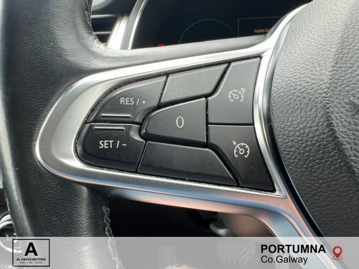 Renault Captur Hatchback, Petrol Plug-in Hybrid, 2021, Grey