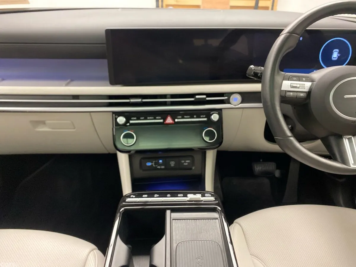 Hyundai Tucson SUV, Petrol Plug-in Hybrid, 2026, Black