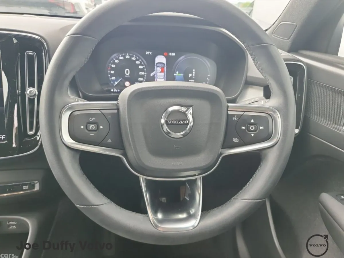 Volvo XC40 SOLD !  Xc40 Core T4 Recharge Auto  211, Swords