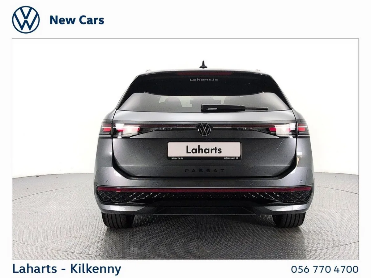 Volkswagen Passat Estate, Diesel, 2026, Grey