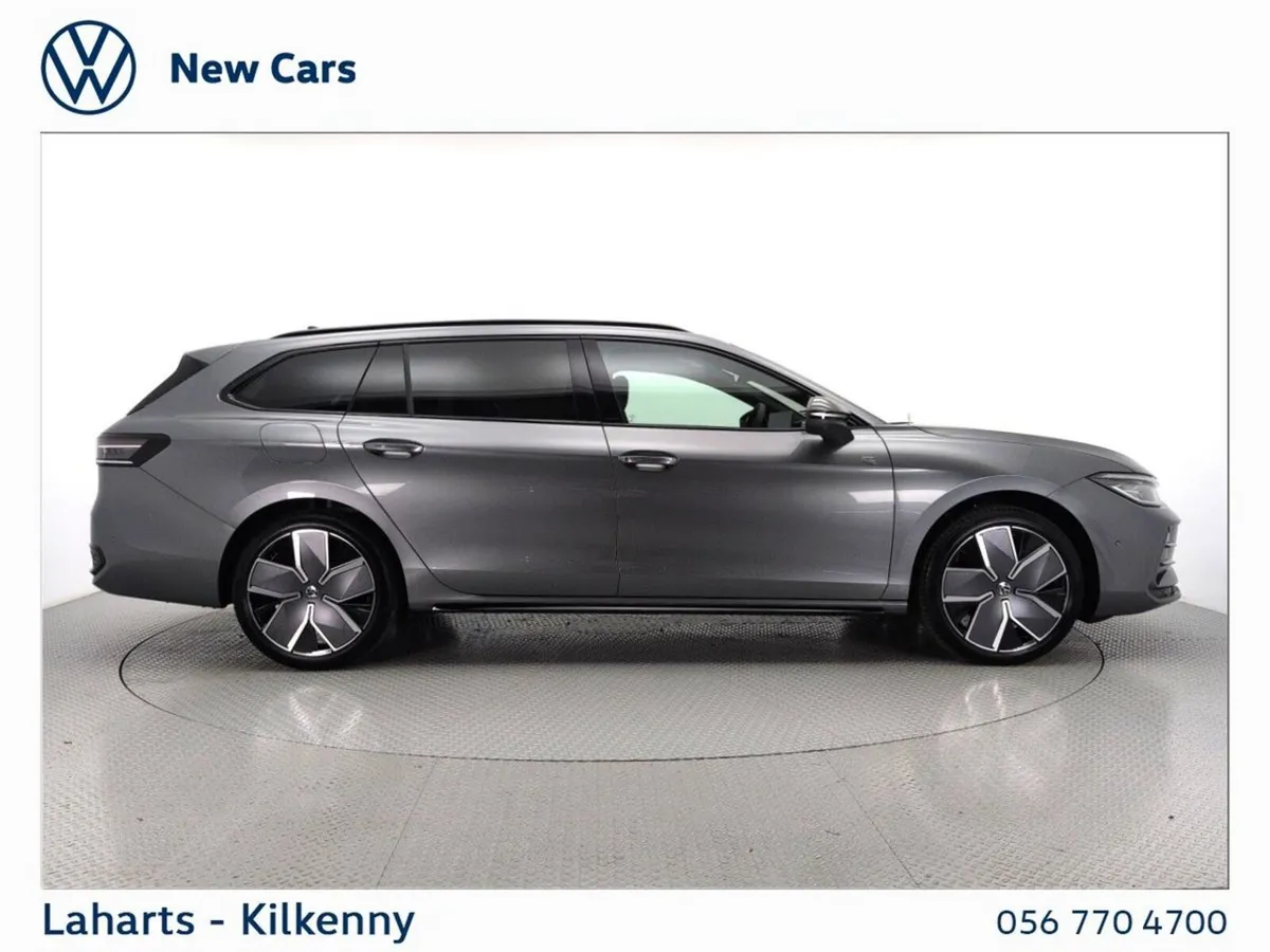 Volkswagen Passat Estate, Diesel, 2026, Grey