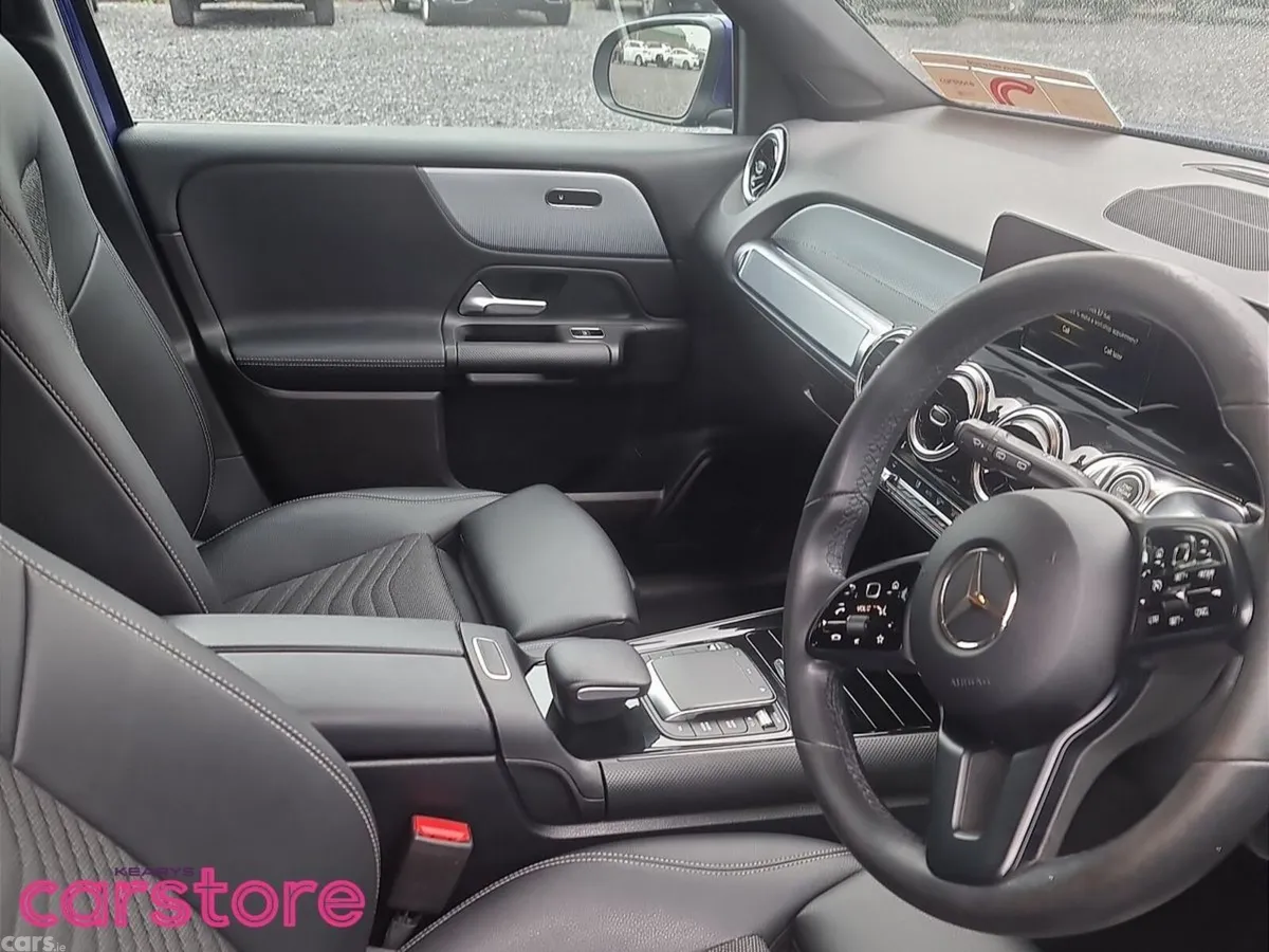 Mercedes-Benz GLB Estate, Diesel, 2021, Blue