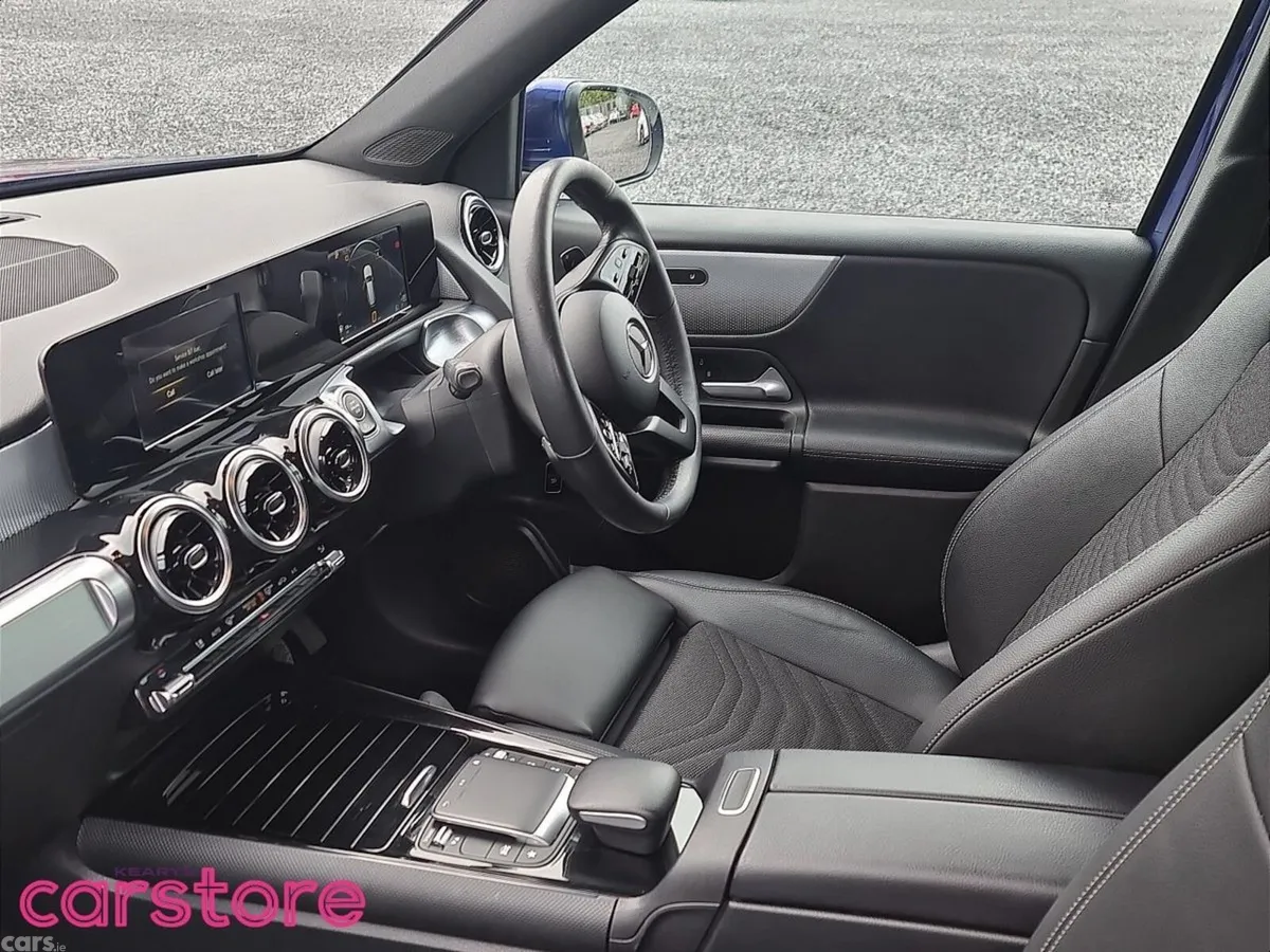 Mercedes-Benz GLB Estate, Diesel, 2021, Blue