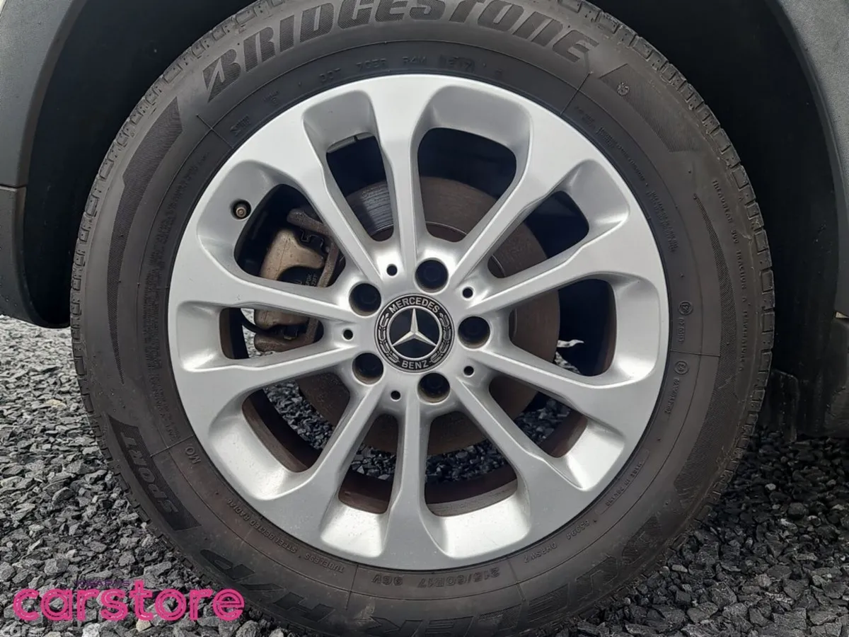 Mercedes-Benz GLA SUV, Petrol, 2017, White