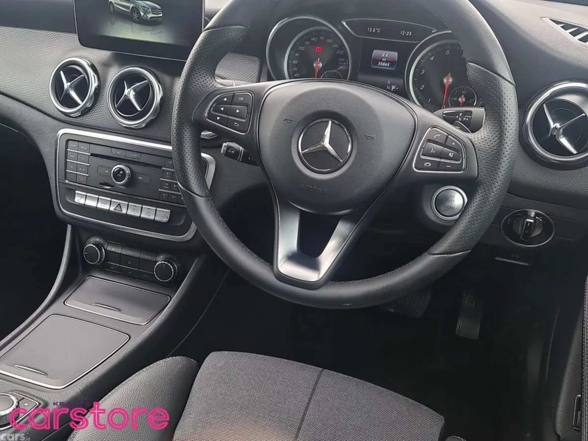 Mercedes-Benz GLA SUV, Petrol, 2017, White