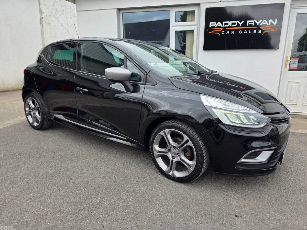 Renault Clio Hatchback, Petrol, 2019, Black
