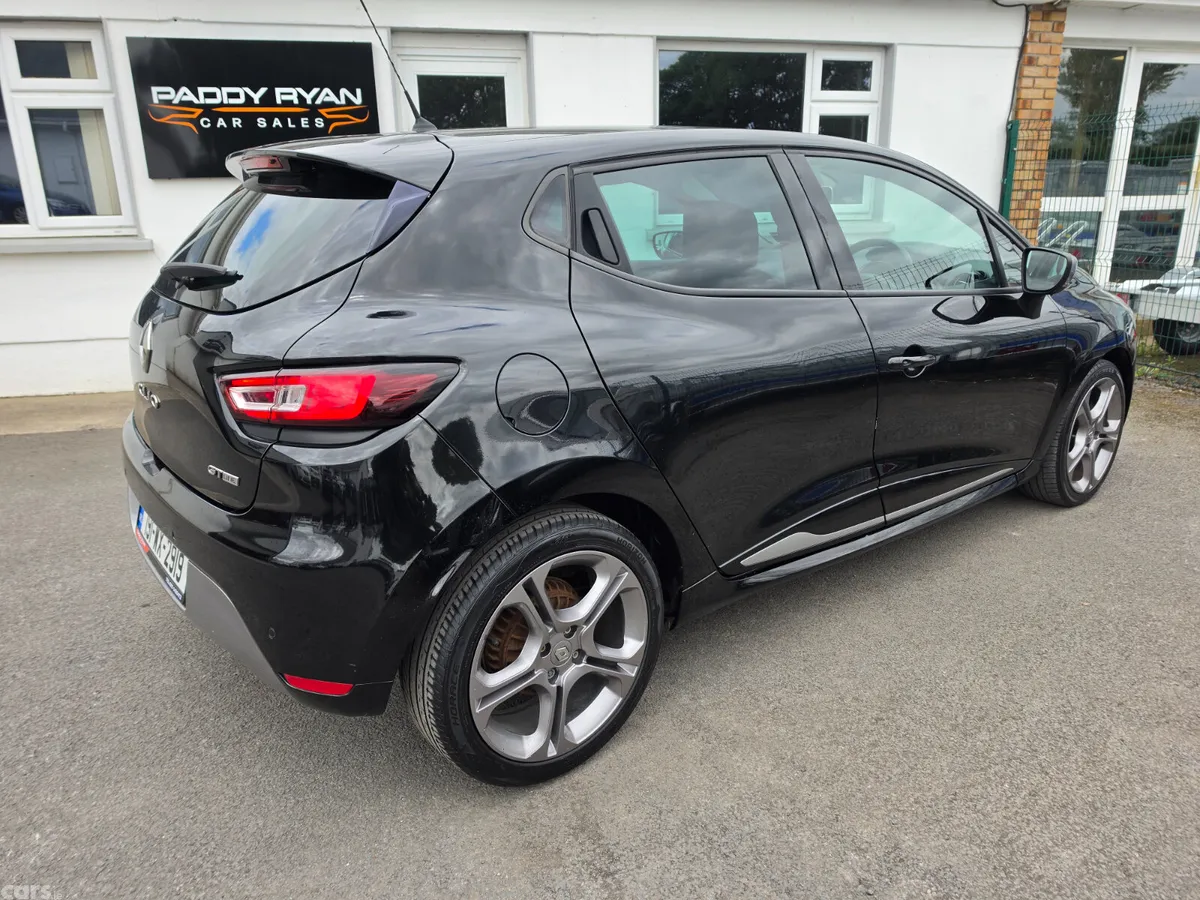 Renault Clio Hatchback, Petrol, 2019, Black