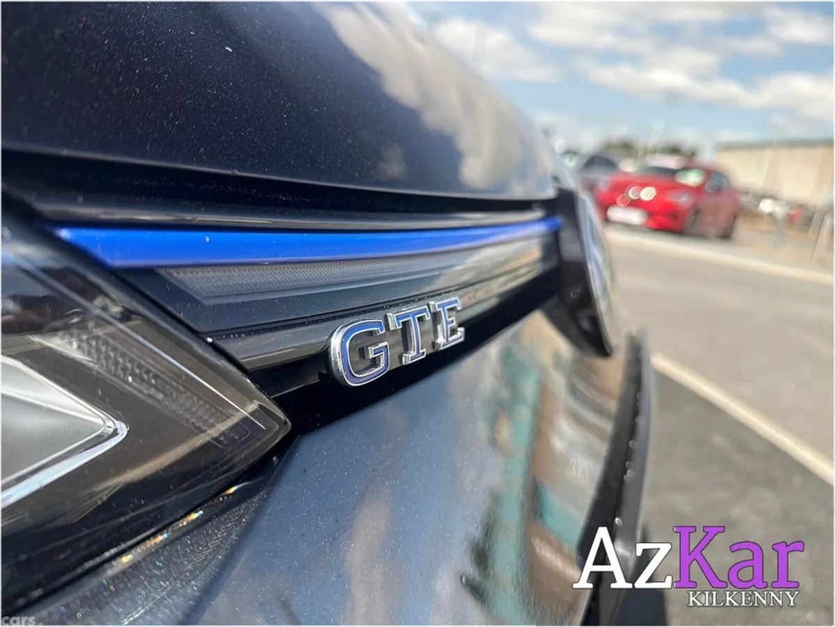 Volkswagen Golf Hatchback, Petrol Plug-in Hybrid, 2021, Black