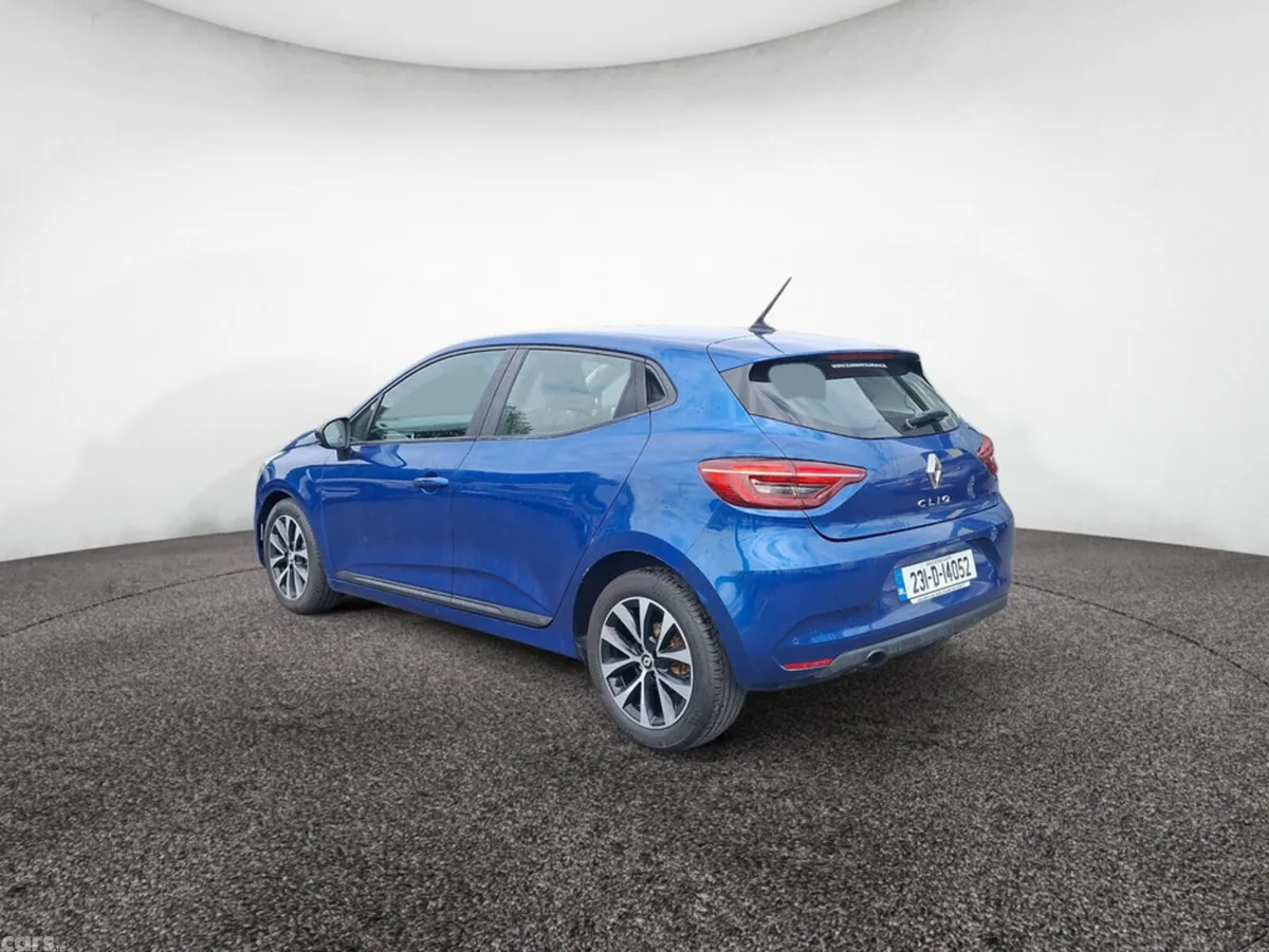 Renault Clio Hatchback, Petrol, 2023, Blue