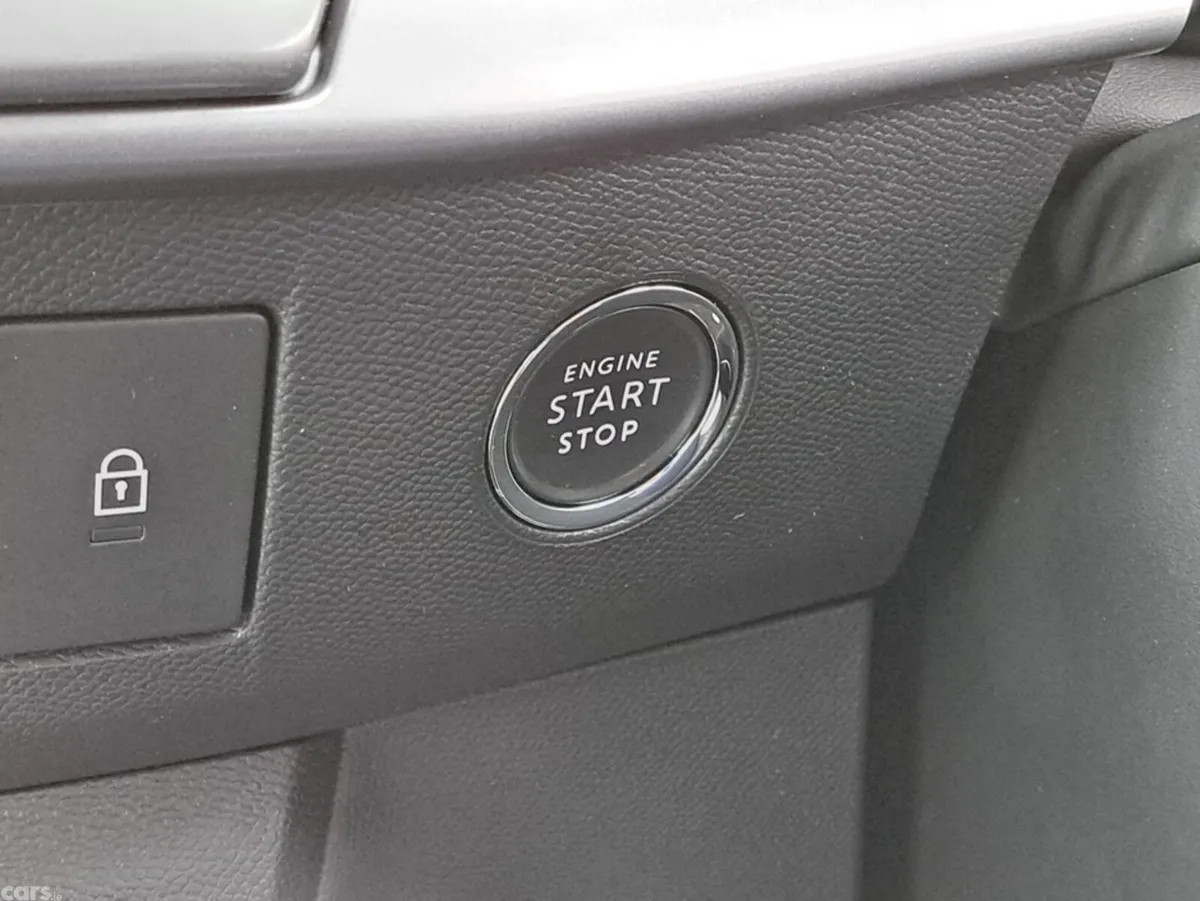 Opel Frontera SUV, Petrol Hybrid, 2027, Silver
