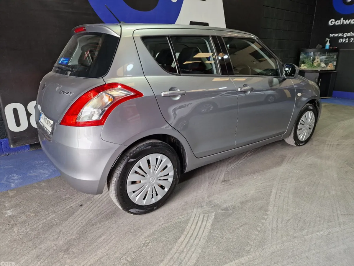 Suzuki Swift Hatchback, Petrol, 2016, Grey