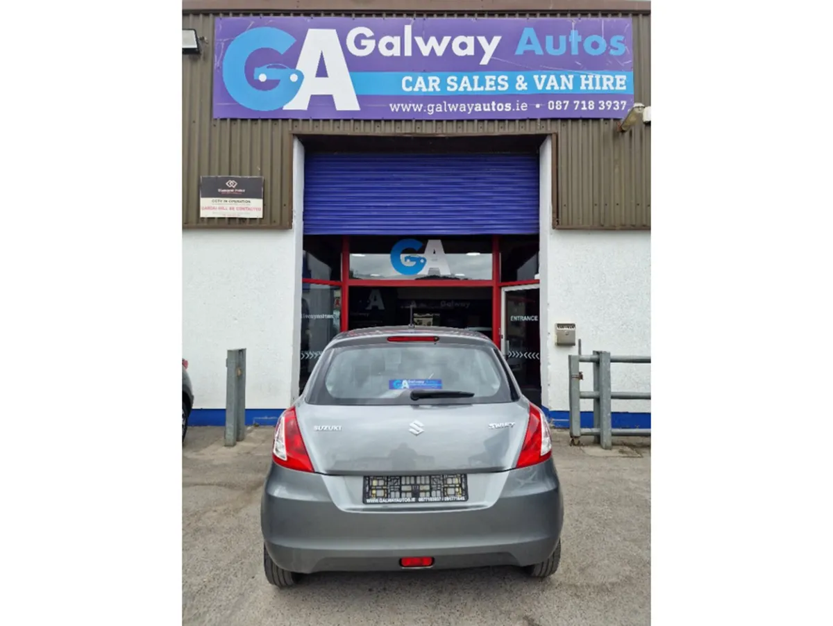 Suzuki Swift Hatchback, Petrol, 2016, Grey