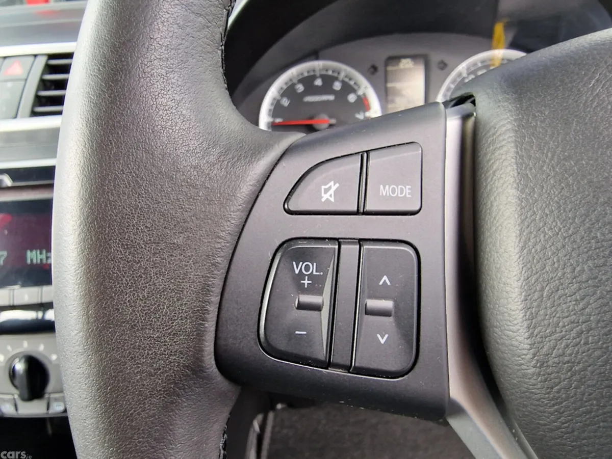 Suzuki Swift Hatchback, Petrol, 2016, Grey