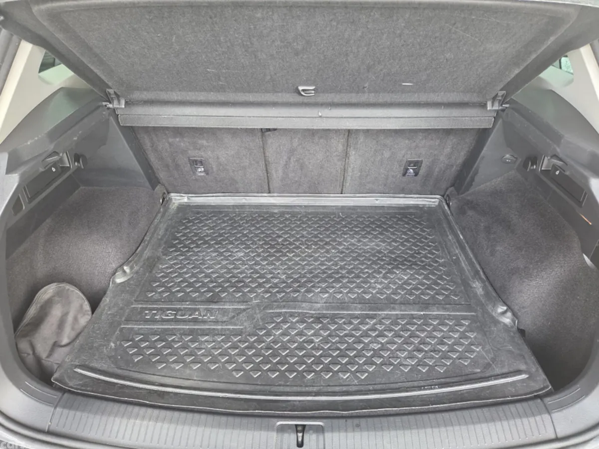 Volkswagen Tiguan SUV, Diesel, 2020, Grey