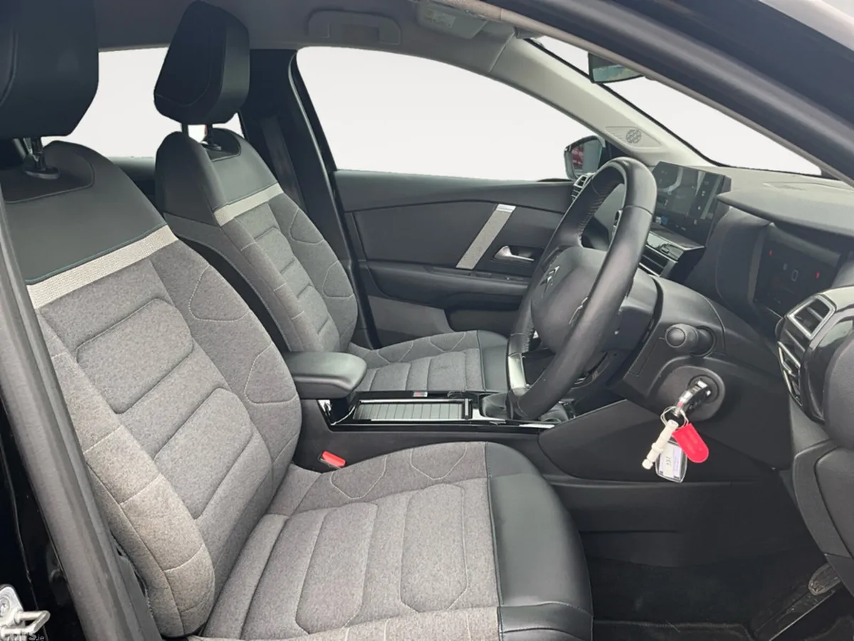 Citroen C4 Hatchback, Diesel, 2022, Black