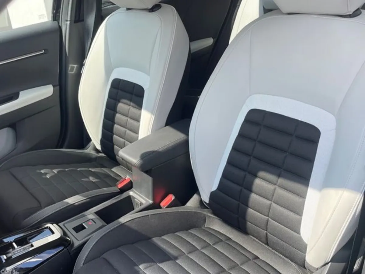 Citroen C3 Aircross Hatchback, Electric, 2025, Black