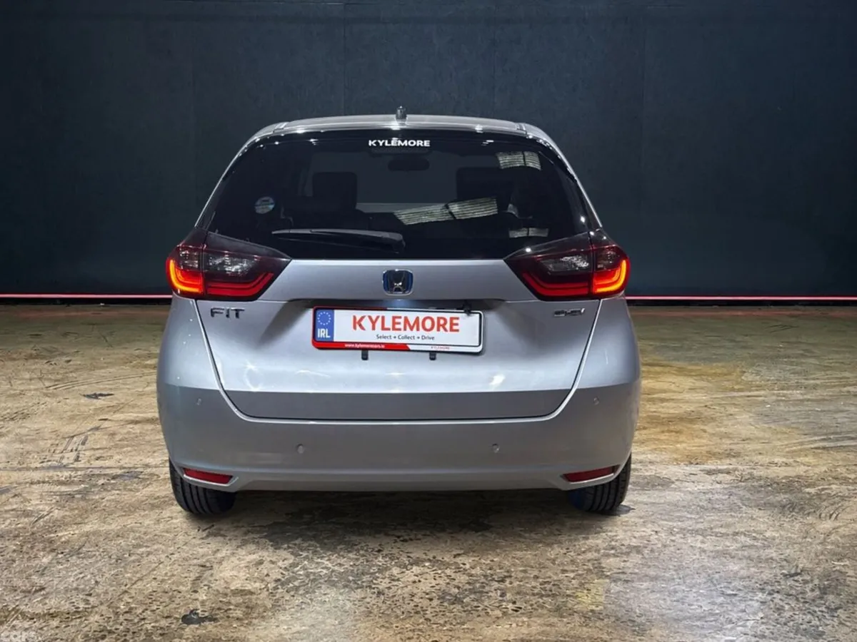 Honda Fit Hatchback, Petrol Hybrid, 2023, Silver