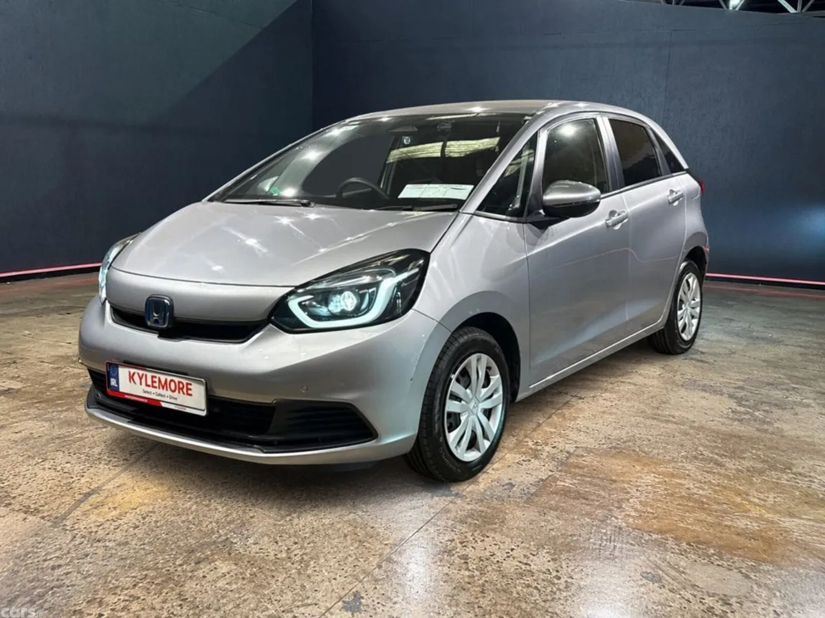 Honda Fit Hatchback, Petrol Hybrid, 2023, Silver