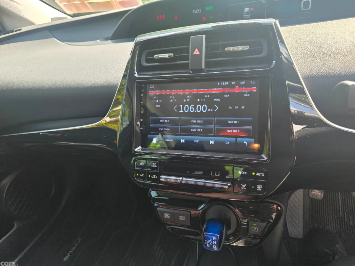 Toyota Prius Hatchback, Petrol Hybrid, 2021, White