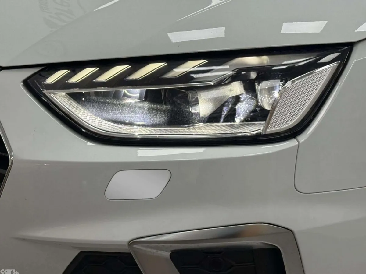 Audi A4 Estate, Diesel, 2023, White