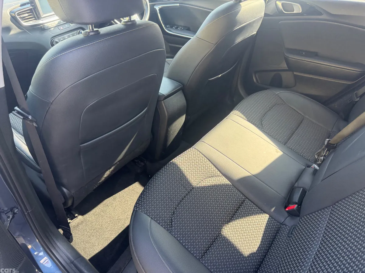 Kia Ceed Estate/Jeep, Diesel, 2019, Blue