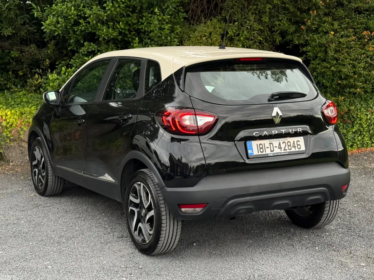 Renault Captur Hatchback, Petrol, 2018, Black