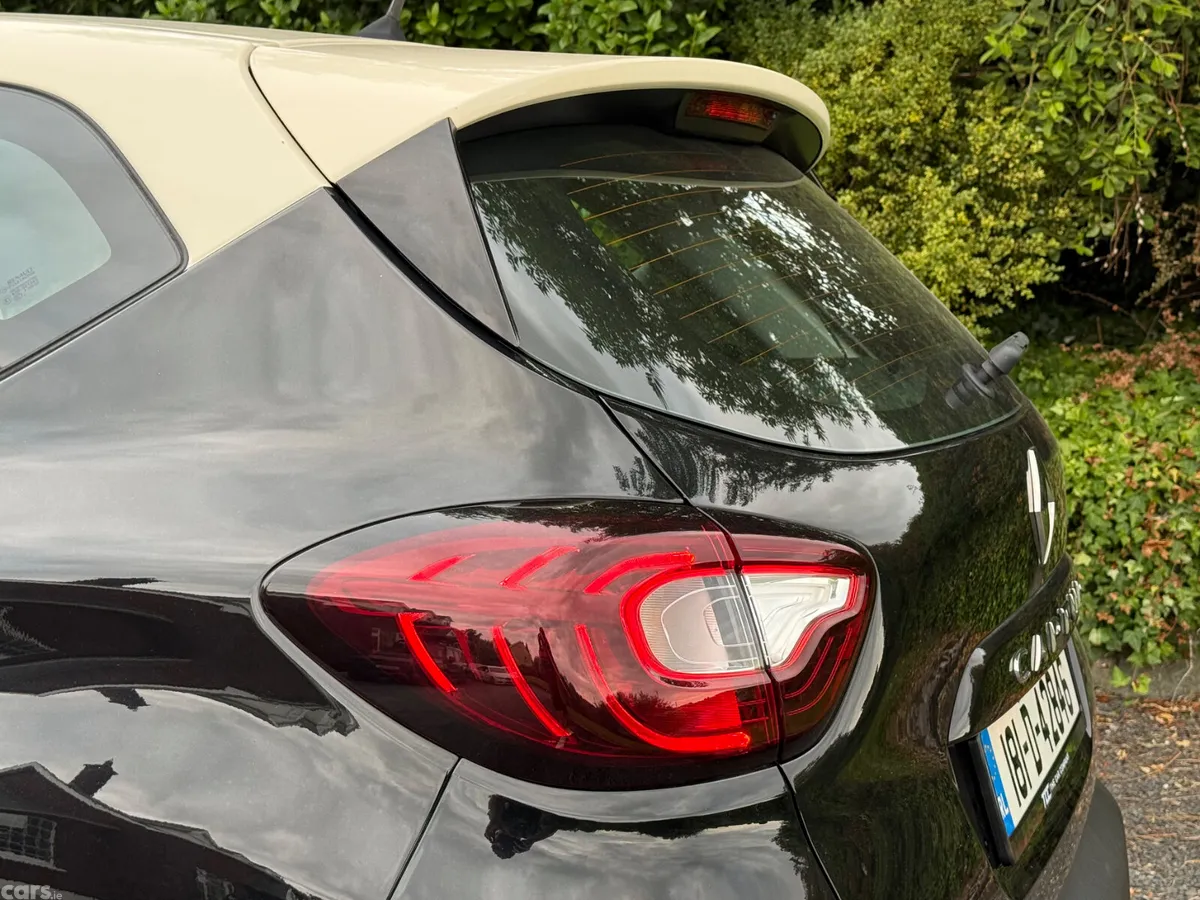 Renault Captur Hatchback, Petrol, 2018, Black