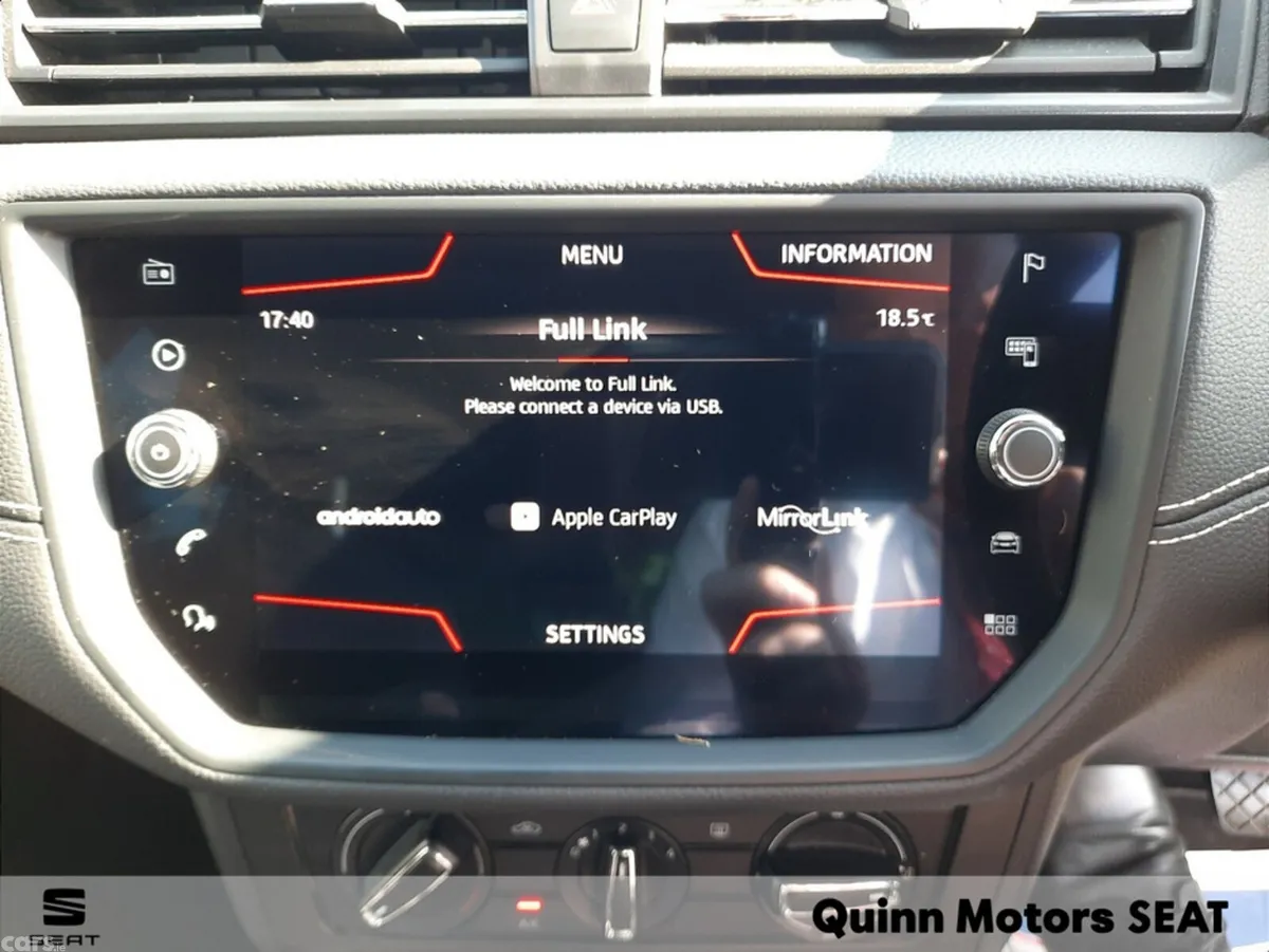 SEAT Arona Hatchback, Petrol, 2020, Grey