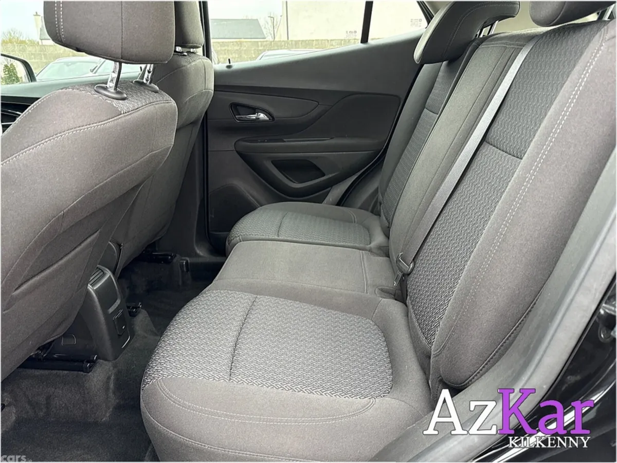 Opel Mokka Hatchback, Petrol, 2019, Black