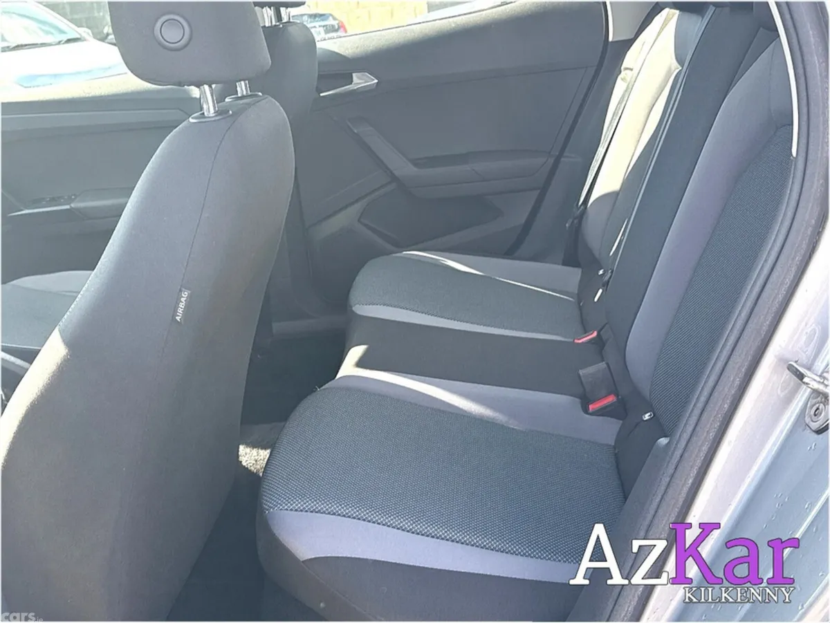 SEAT Arona Hatchback, Petrol, 2020, Grey