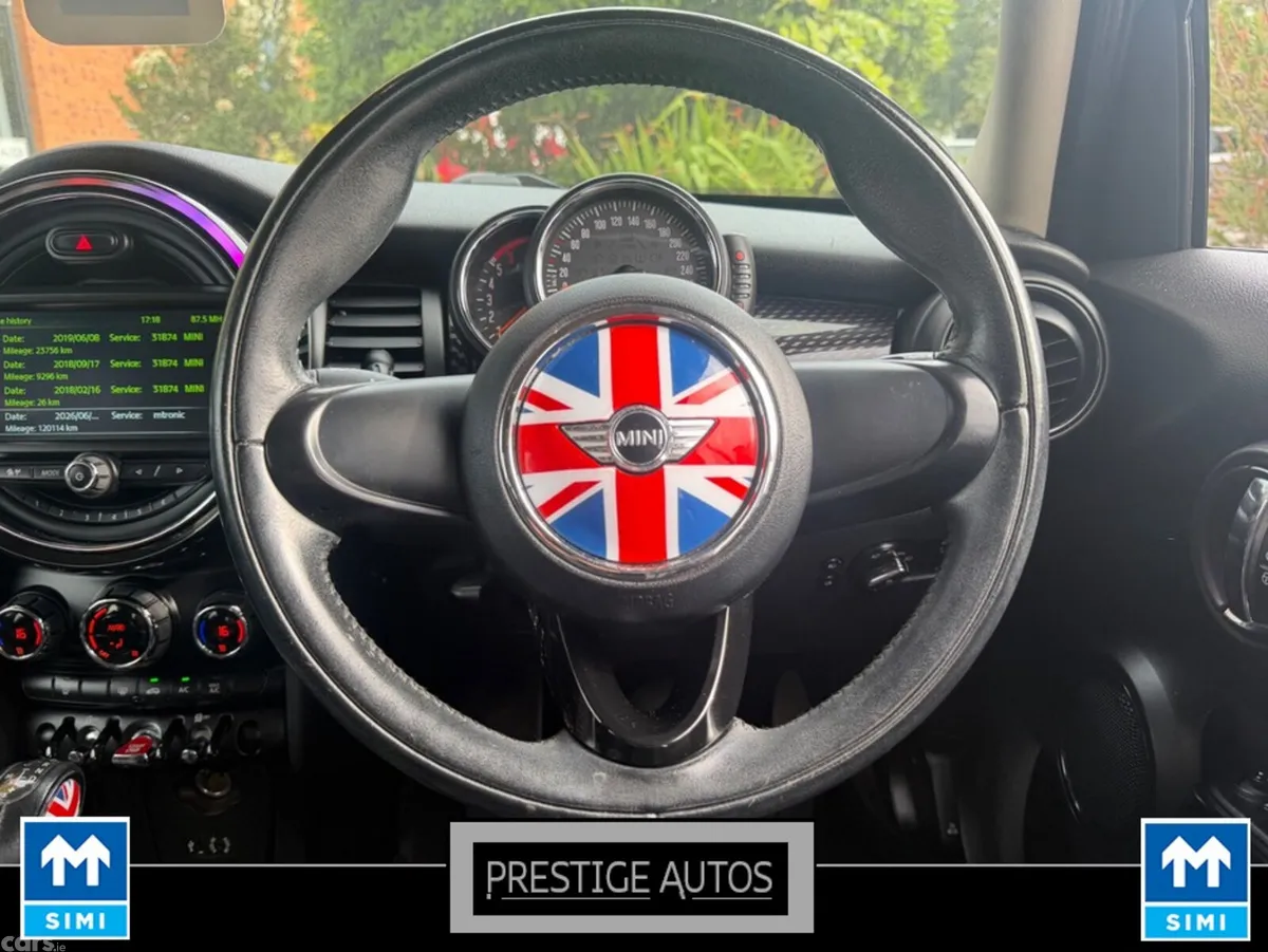 Mini Cooper Hatchback, Diesel, 2017, Grey