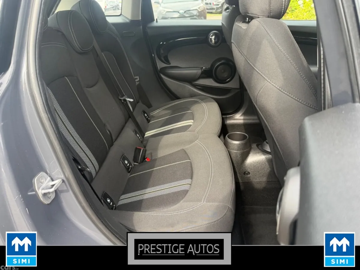 Mini Cooper Hatchback, Diesel, 2017, Grey