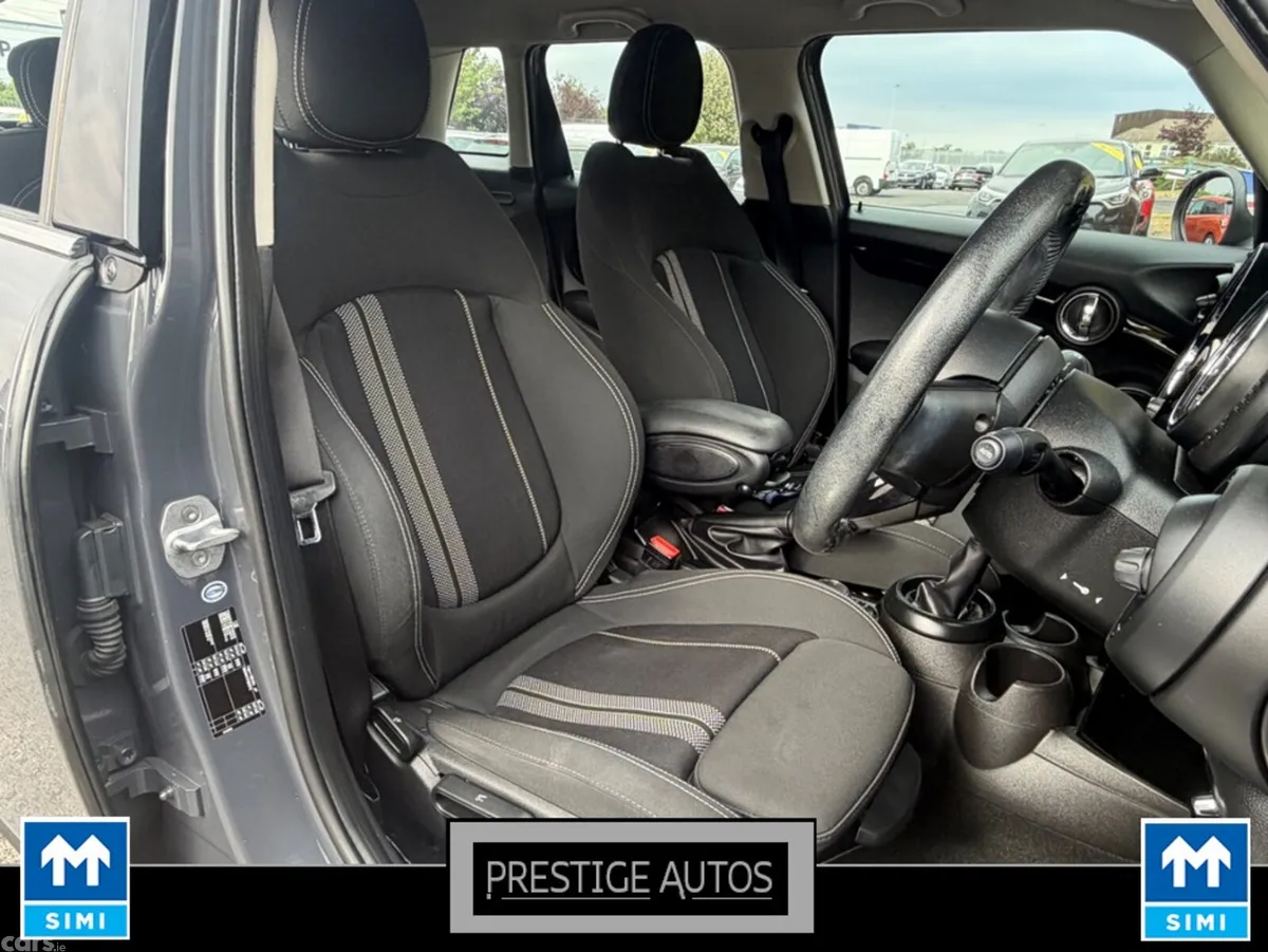 Mini Cooper Hatchback, Diesel, 2017, Grey
