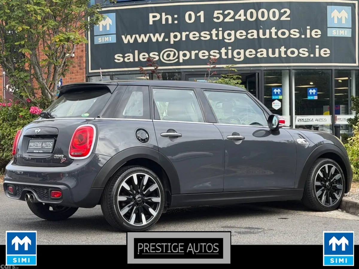 Mini Cooper Hatchback, Diesel, 2017, Grey