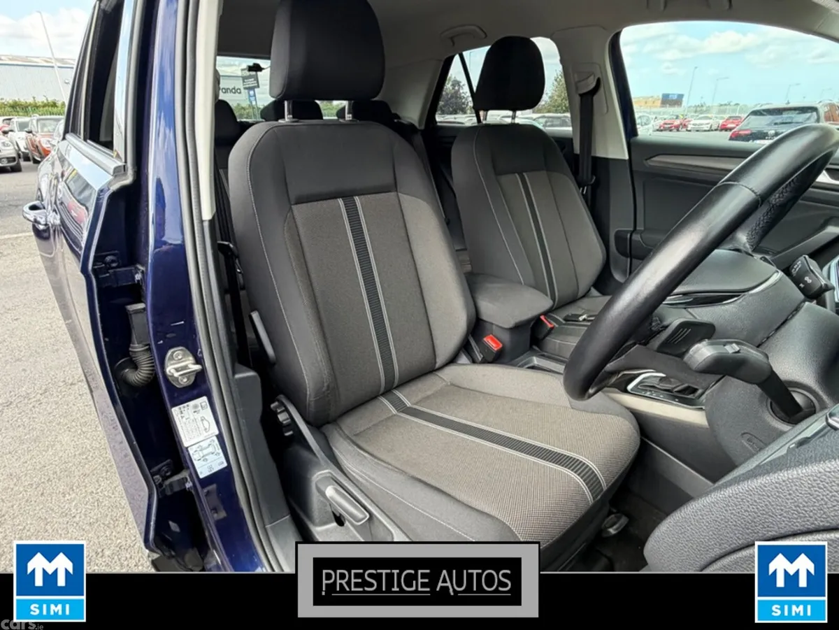 Volkswagen T-Roc SUV, Diesel, 2021, Blue