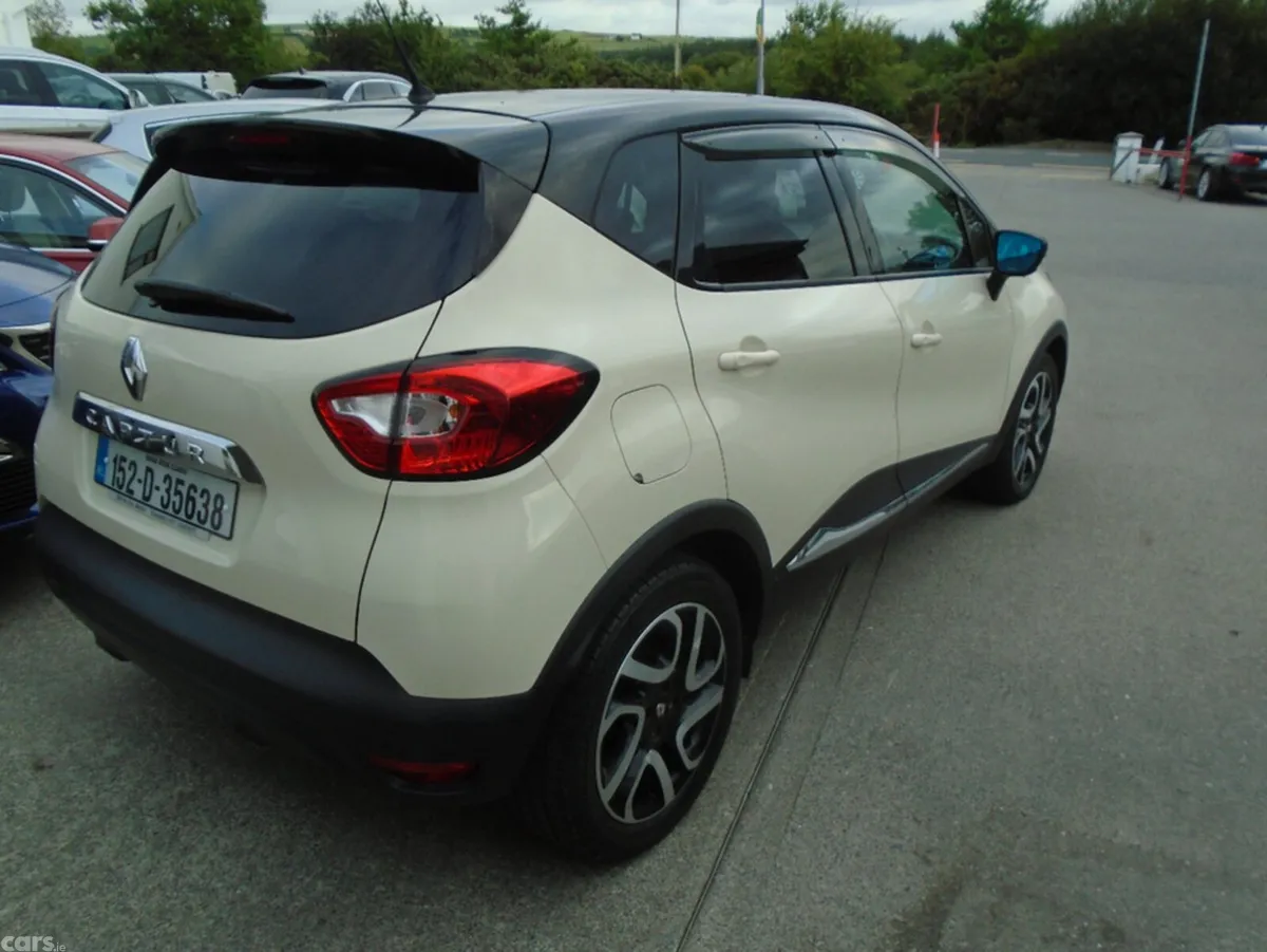 Renault Captur Hatchback, Petrol, 2015, Beige