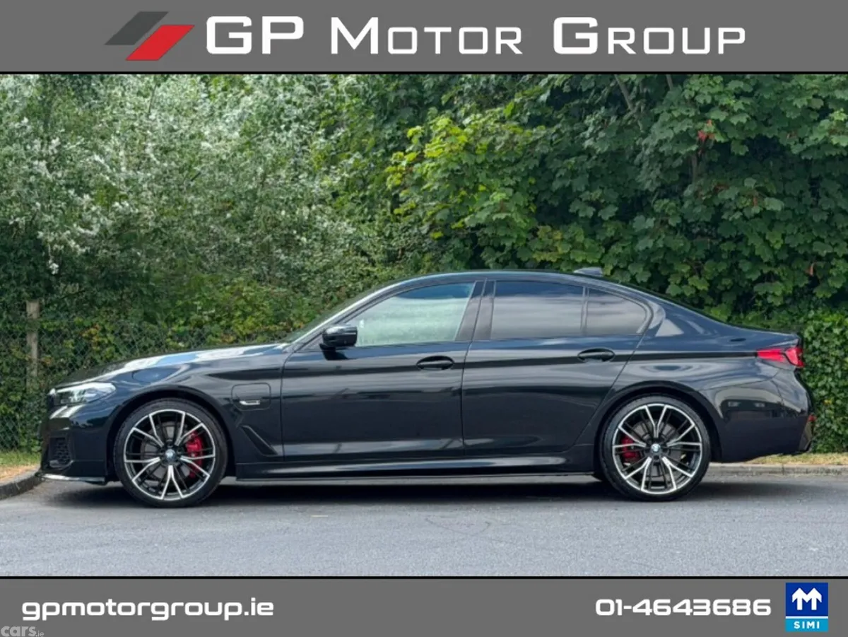 BMW 5-Series Saloon, Petrol Plug-in Hybrid, 2022, Black